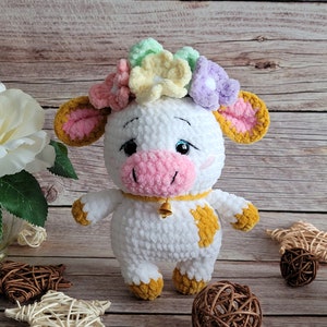Crochet Cow,Crochet Toy,Crochet Plush Cow,Amigurumi Toy,Birthday Gift, Farm Animal