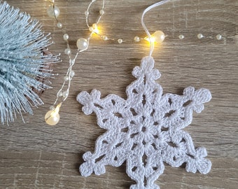 Crochet snowflake, Christmas tree decoration,Lovely present,Handmade,Crochet