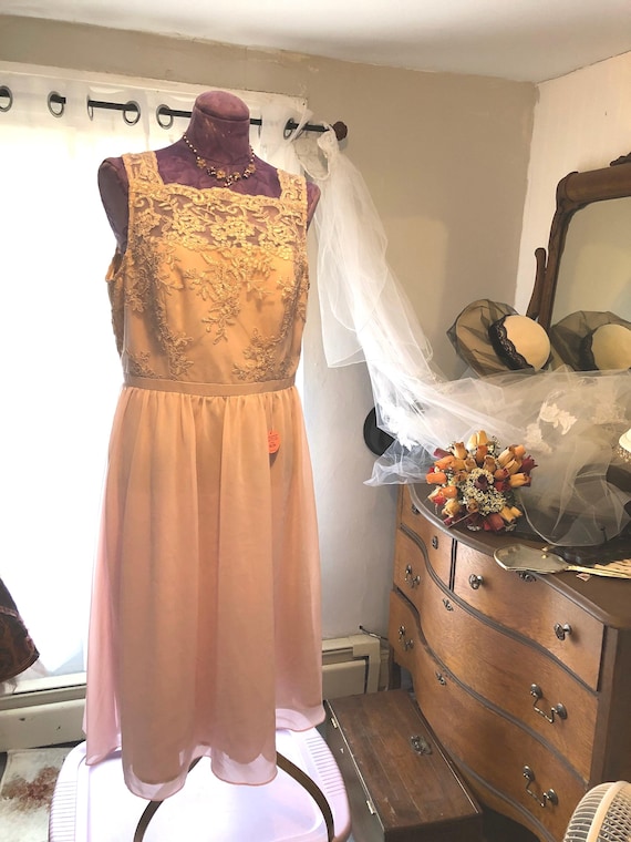Chi Chi London Mink Pink Lace Embroidered Dress - UK Size 14 - US Size 10 -  Etsy Israel