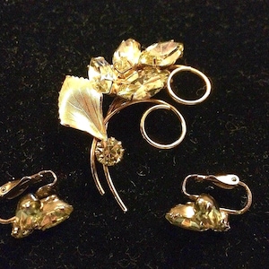 Mid Century Modern Earrings and Pin - Vintage Crystal Clip Demi Parure Earrings and Brooch Pin