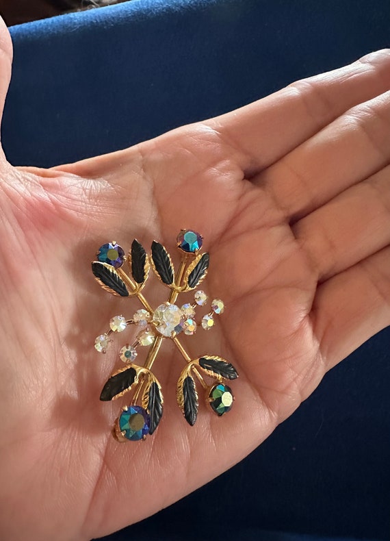 Vintage Austrian Crystal Flower Pin - Brooch - image 7