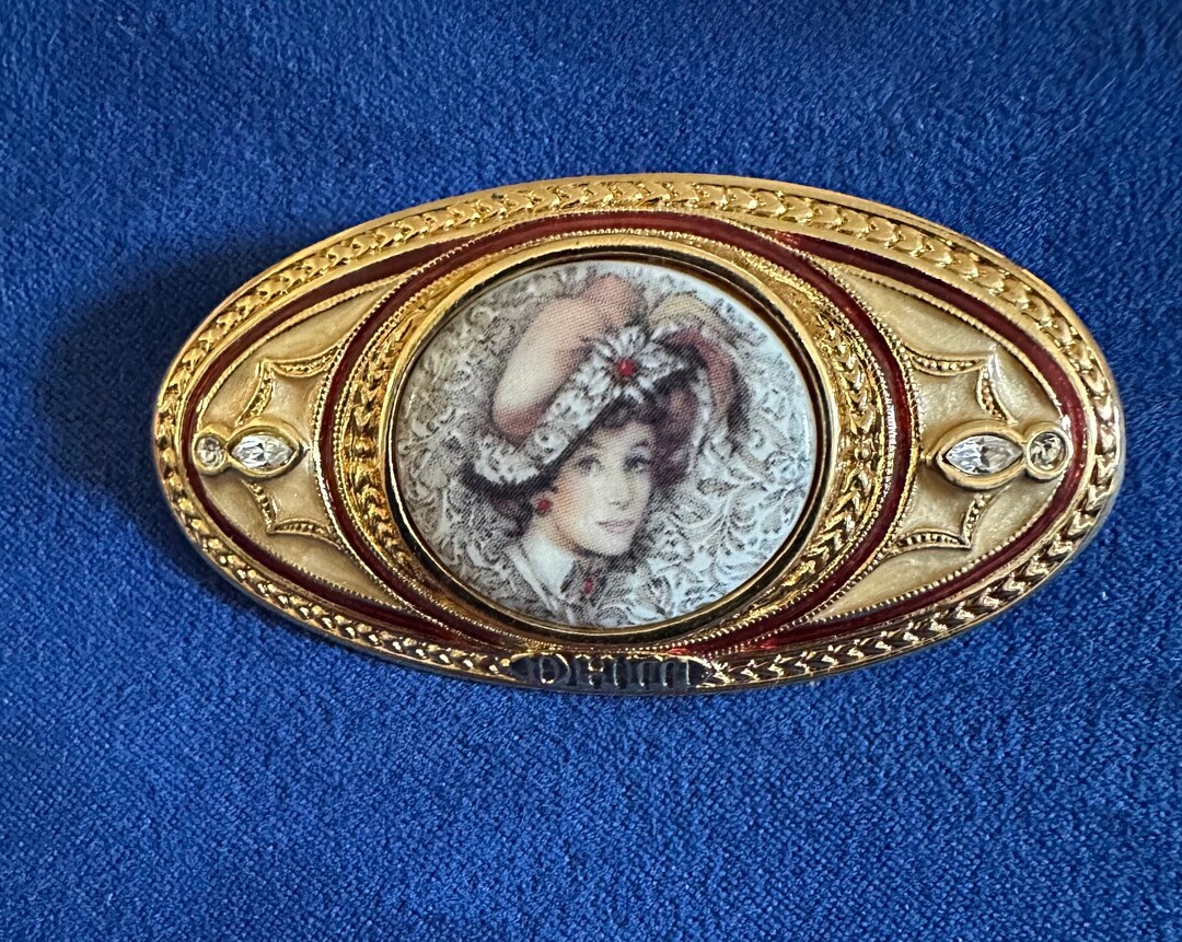 Vintage Avon Victorian Lady Brooch Mrs Albee Etsy
