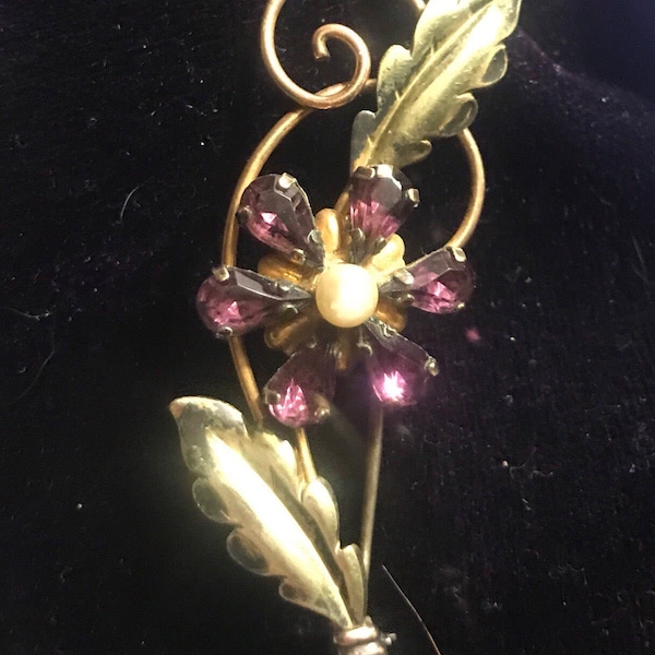 Van Dell Pin - Beautiful Vintage Hallmarked Van Dell Gold Filled Purple Flower Brooch Pin