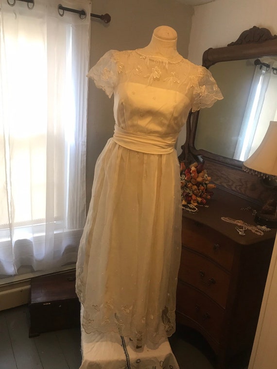 SALE - 42. Beautiful Ivory Lace Dress Jr. Size 7 … - image 8