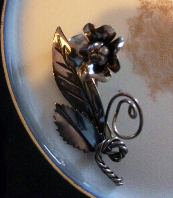 Vintage Sterling Hand Made Flower Pin Brooch - image 5
