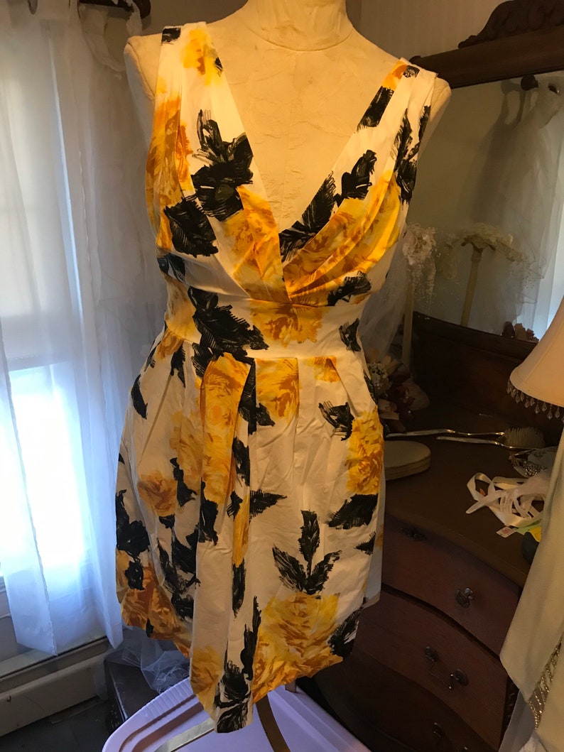 Vintage Corey P Flowered Dress in Size 8 Bohemian Style