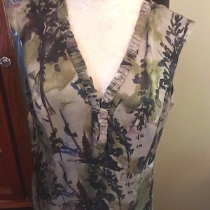 Vintage Jones New York Size 12 Silk and Rayon Dress