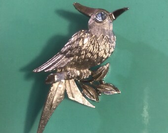 Sale - 14. - Bird Brooch / Pin - Vintage Silver Tone Bird Brooch Pin