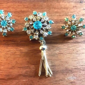Mid Century Rhinestone Ruffle Flower Dangle  Brooch and Matching Screw Back Earrings. Demi Parure Set.