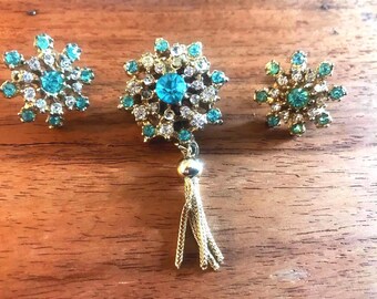 Mid Century Turquoise Rhinestone Flower Brooch and Earrings Set