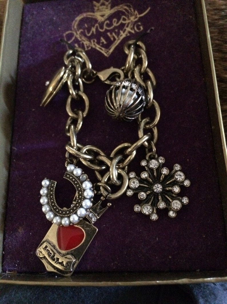 Princess Vera Wang Charm Bracelet Charm Bracelet