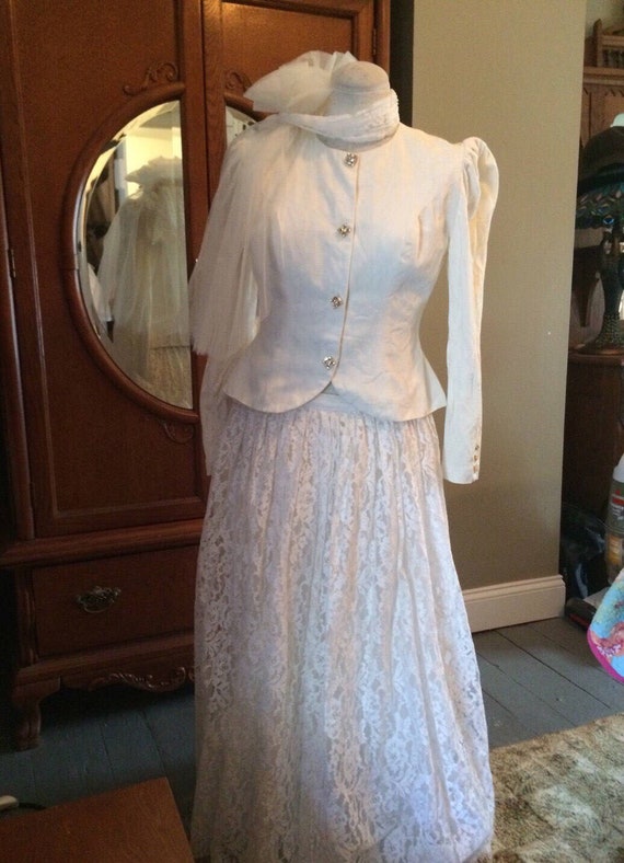 Sale - 45. From 140. Wedding Dress - Vintage Fifti