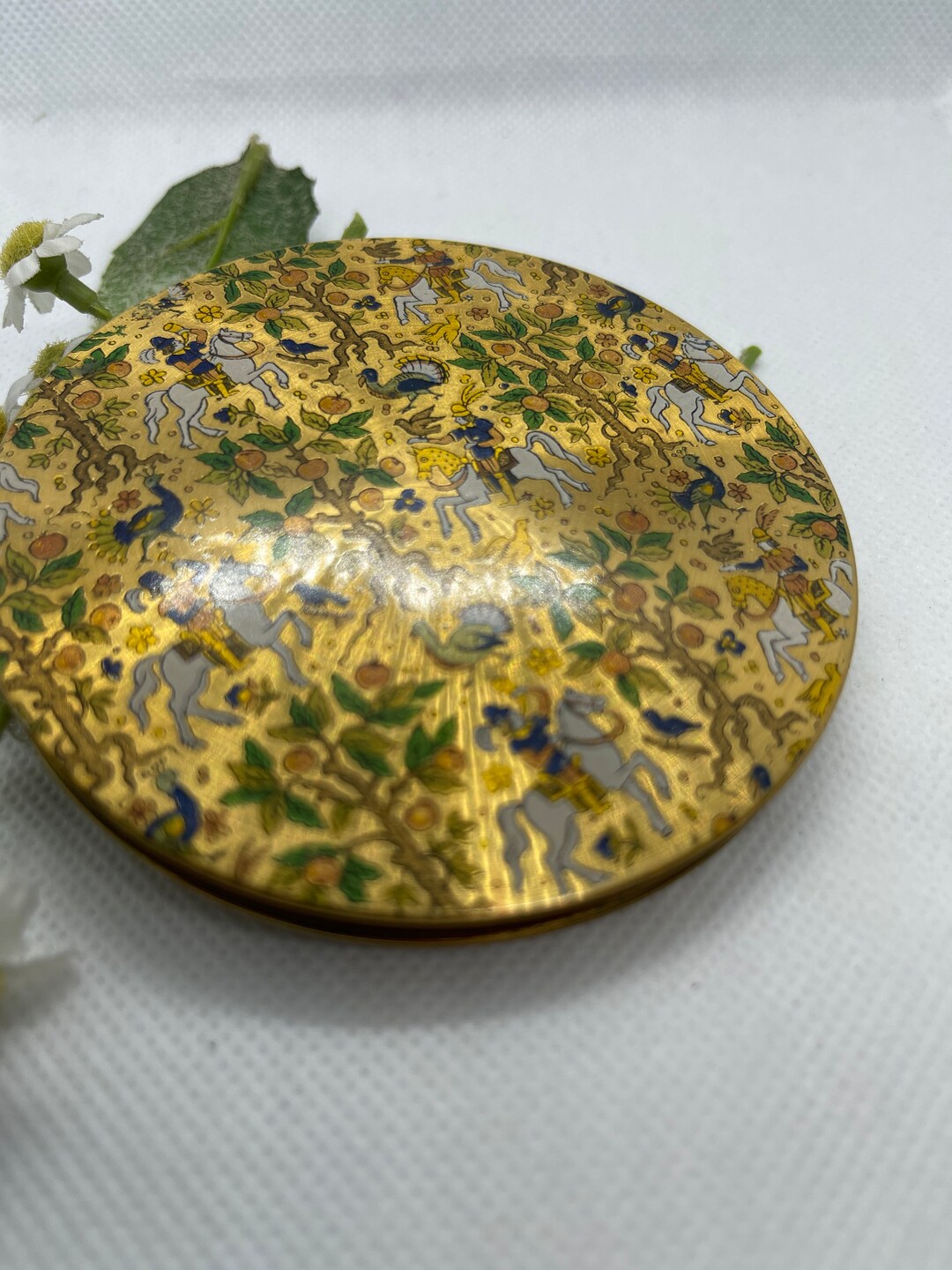 Powder Compact. 1950s Le Rage Powder Compact. Sporting Compact. - Etsy