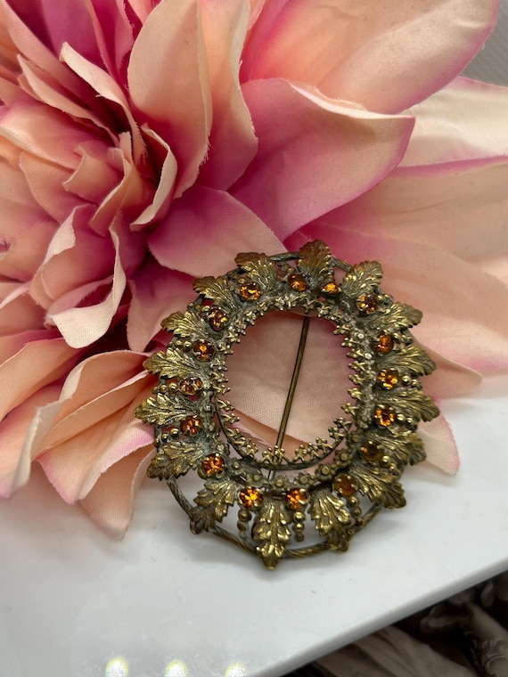 Broche Vintage élégante Couleur Or/argenté - Laiton - Bijou Fantaisie Femme - Occasion