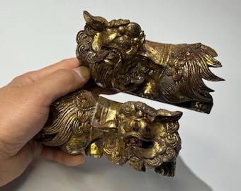 PAIR LIONS 佛龛狮子 Antique Chinese Wood Carved Lion Statues