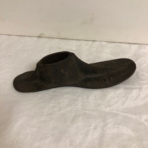 Cast Iron Cobbler Cast, Shoe Form, 8 3/4&quot; bottom and 2 1/4&quot; high, door stop