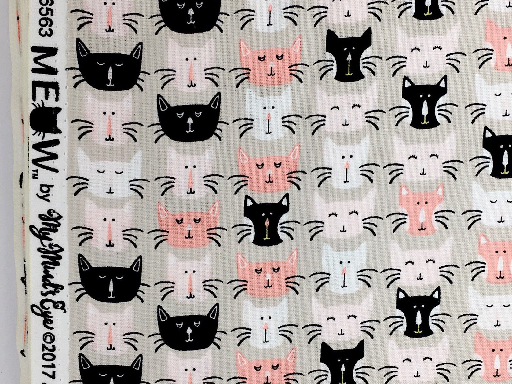 Riley Blake Meow Cat Print fabric by the metre Cat print quilting