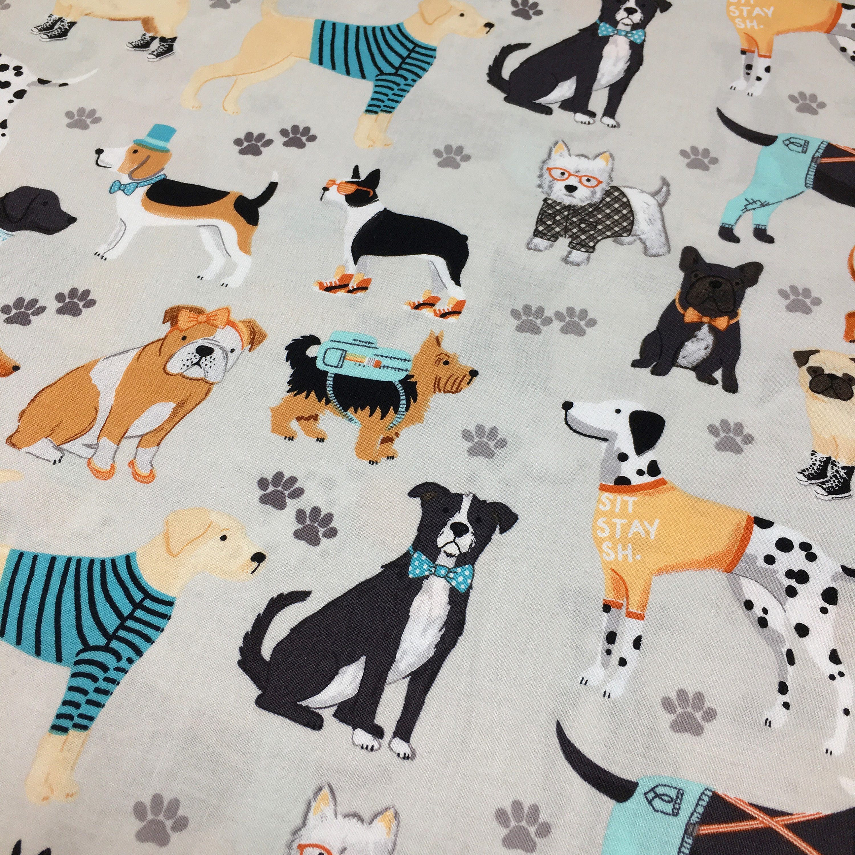 Clothworks 'Dog lover' cotton