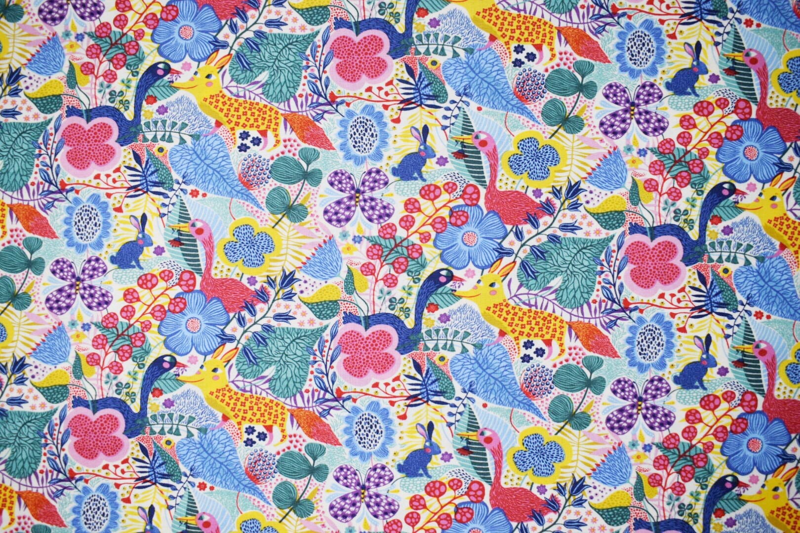 Floral cotton fabric - Clothworks Helen Dardik printed cotton