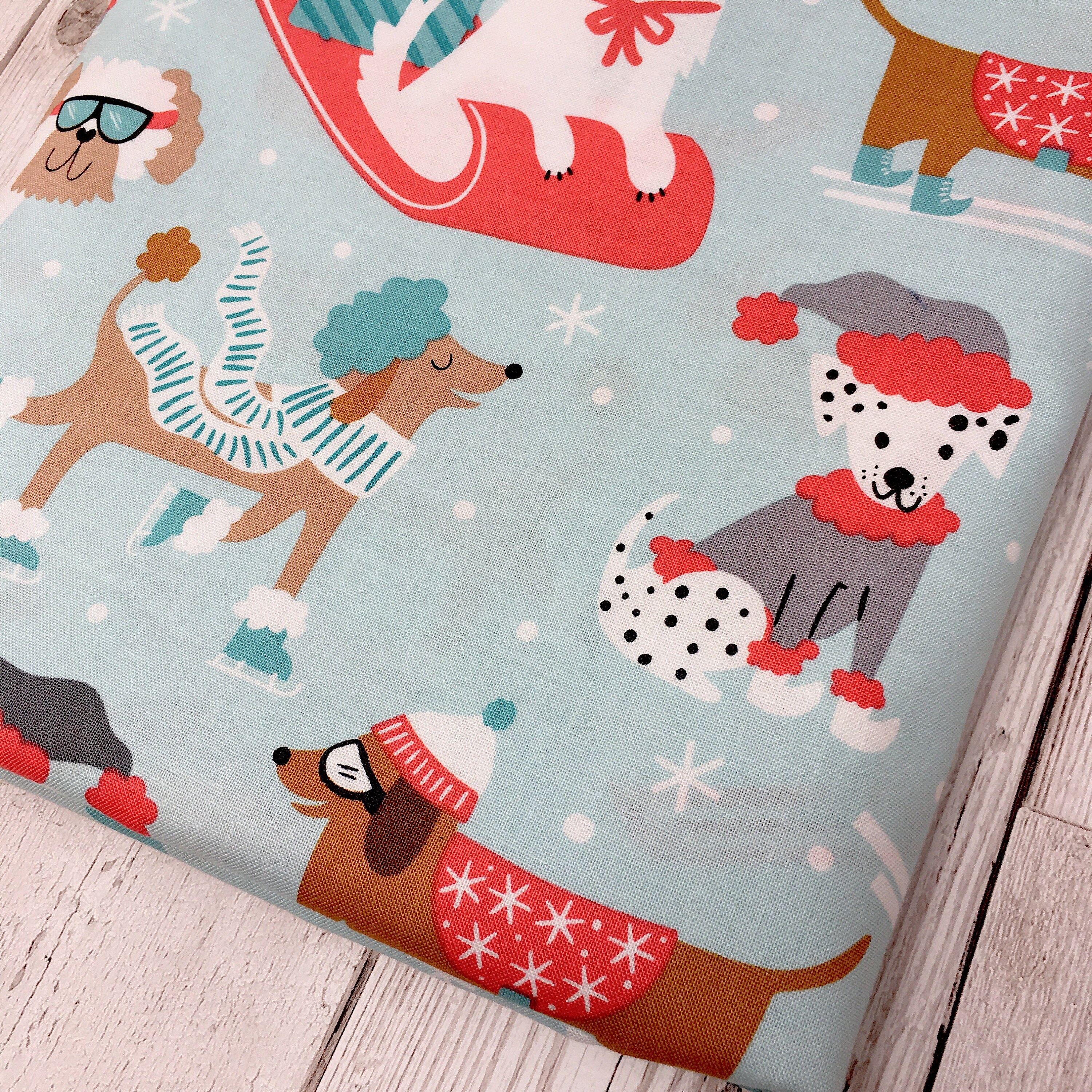 Blend Christmas dog fabric I Blend snowlandia printed cotton I