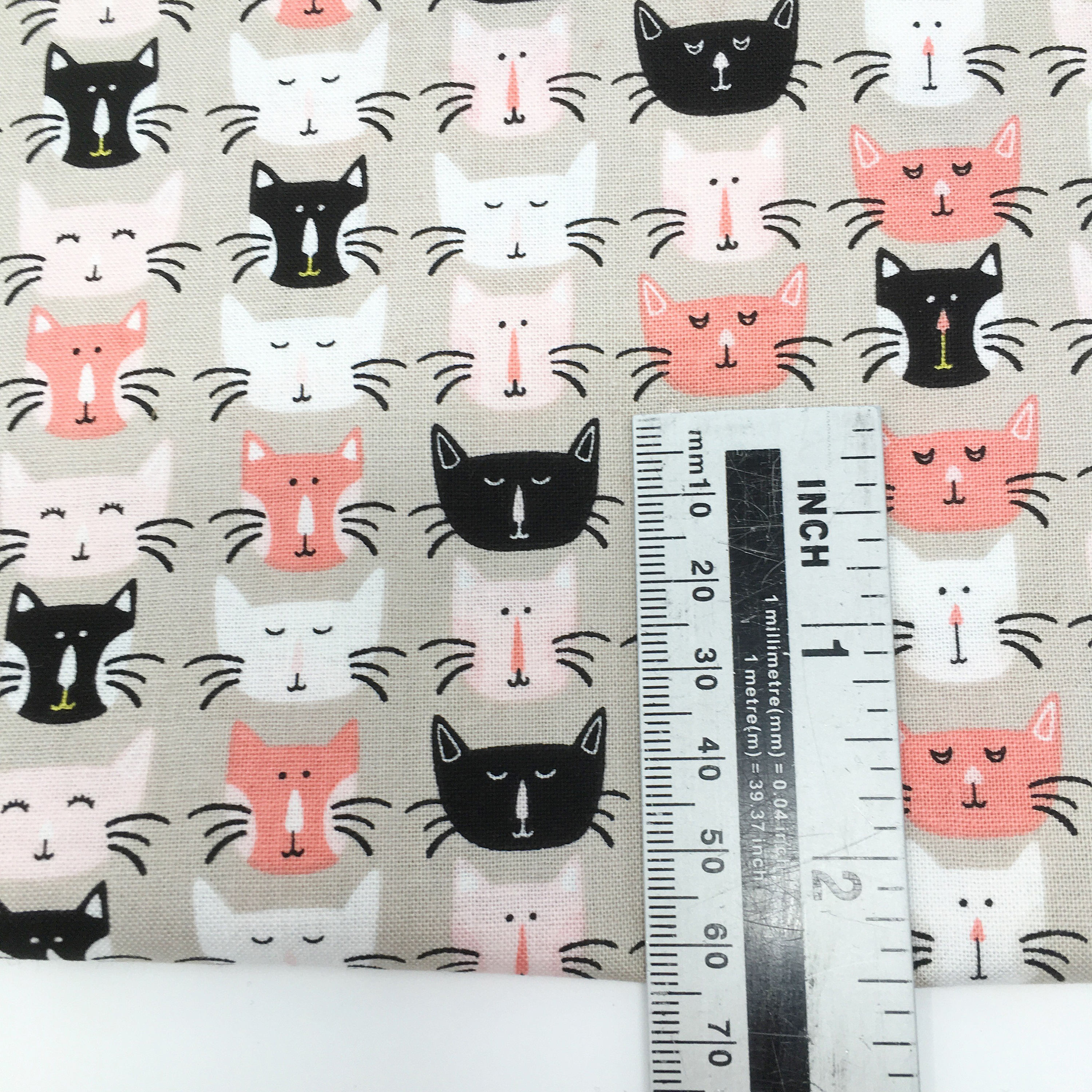 Riley Blake Meow Cat Print fabric by the metre Cat print quilting
