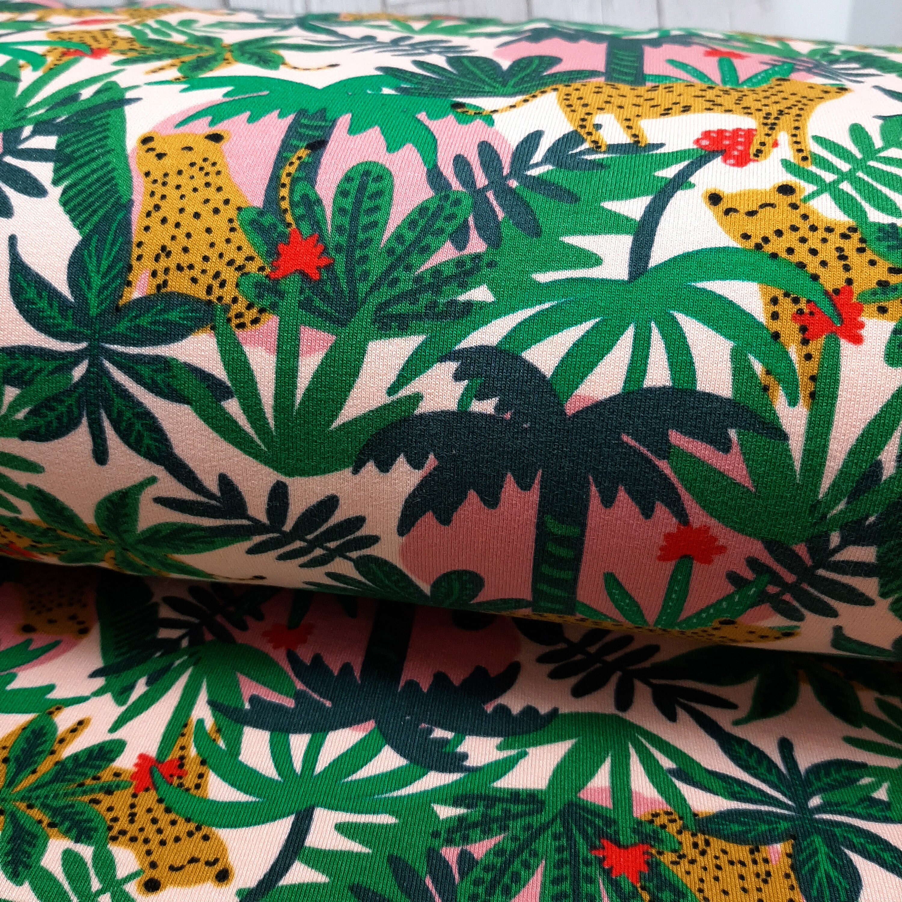 Organic leopard print jersey sweatshirt fabric GOTS Animal print