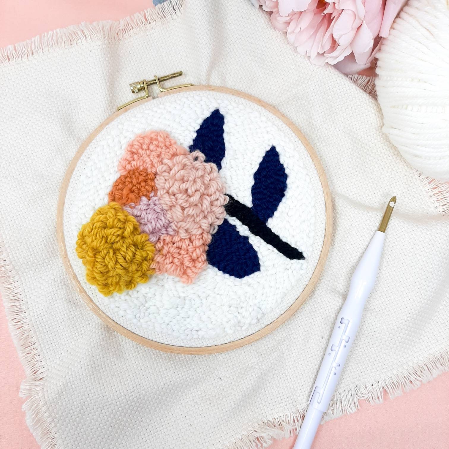 Punch needle embroidery kit floral Rico beginners punch needle