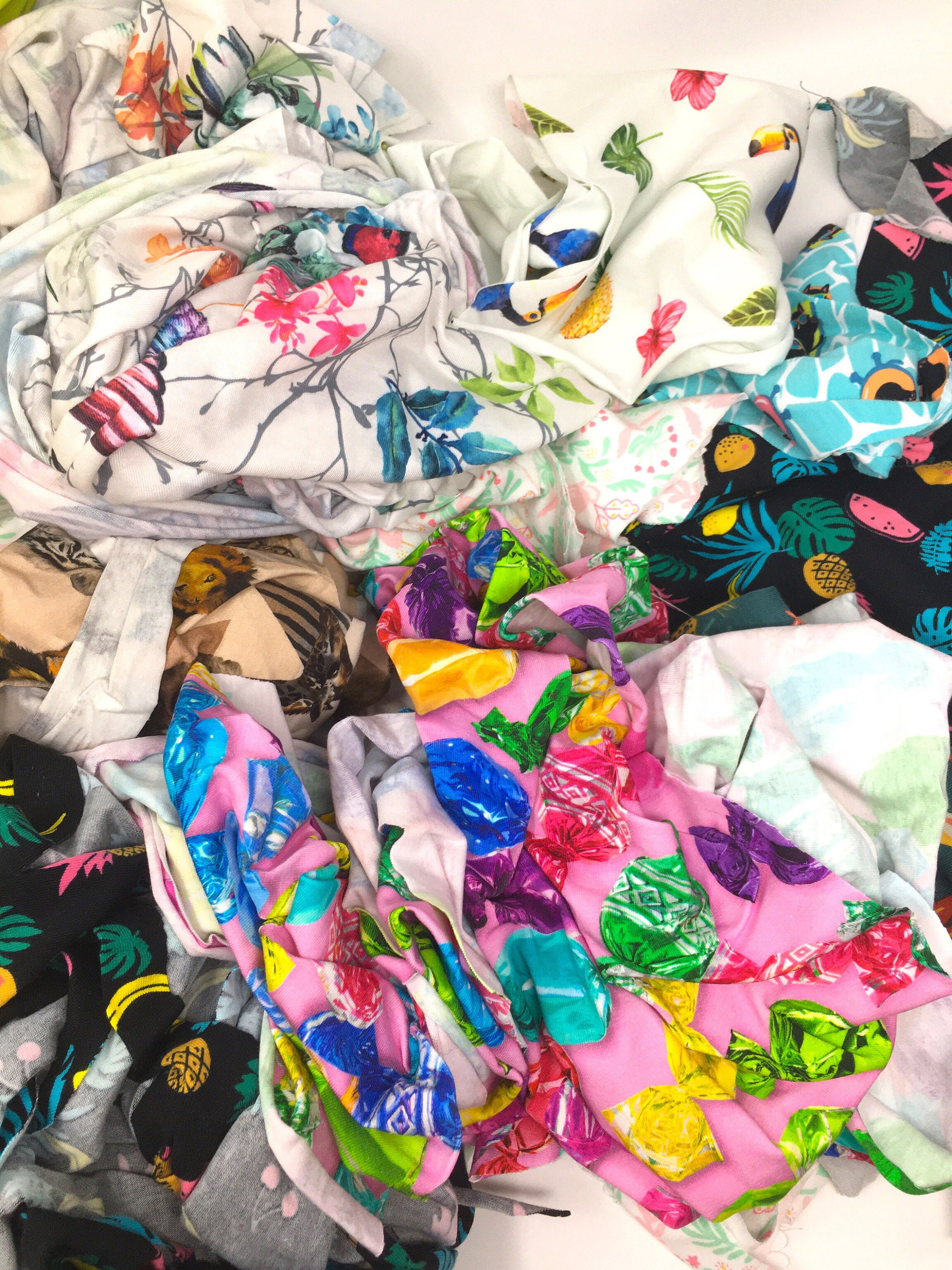 1kg Jersey fabric scrap bag Stretch fabric bundle Zero waste fabric