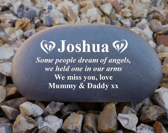 Personalized Pebble (Stone Effect) - Personalized - Weatherproof - Medium - Heart / Baby Foot Prints