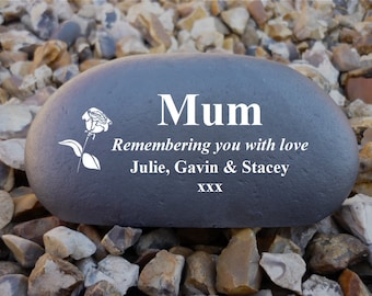 Personalized Pebble (Stone Effect) - Personalized - Weatherproof - Medium - Mum - Rose