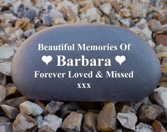 Personalized Pebble (Stone Effect) - Personalized - Weatherproof - Medium - Hearts