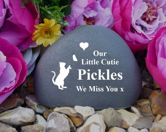 Cat Memorial - Small Pebble (Stone Effect) - Personalized - Weatherproof - Freestanding