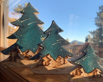 Winter/Christmas Tree aurora borealis/northern lights  shelf decoration