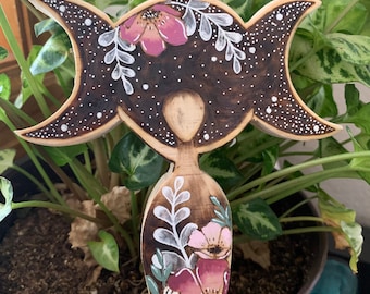Triple Goddess Shelf Decor