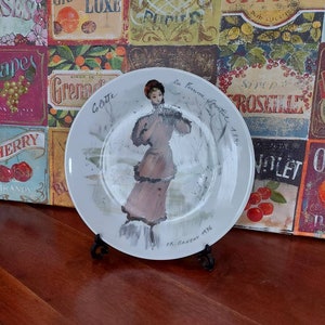 Henri D&#39;Arceau Limoges decorative collectors plate.