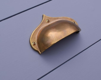 Messing Brighton Royal Pavilion Cup Handle - Home hardware - messing Hardware - Kast trekt