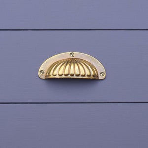 Brass Scalloped Cup Handle, kitchen hardware, brass hardware, cabinet Pulls, Cabinet Door Handle, Kitchen Handle pull, wardrobe pull