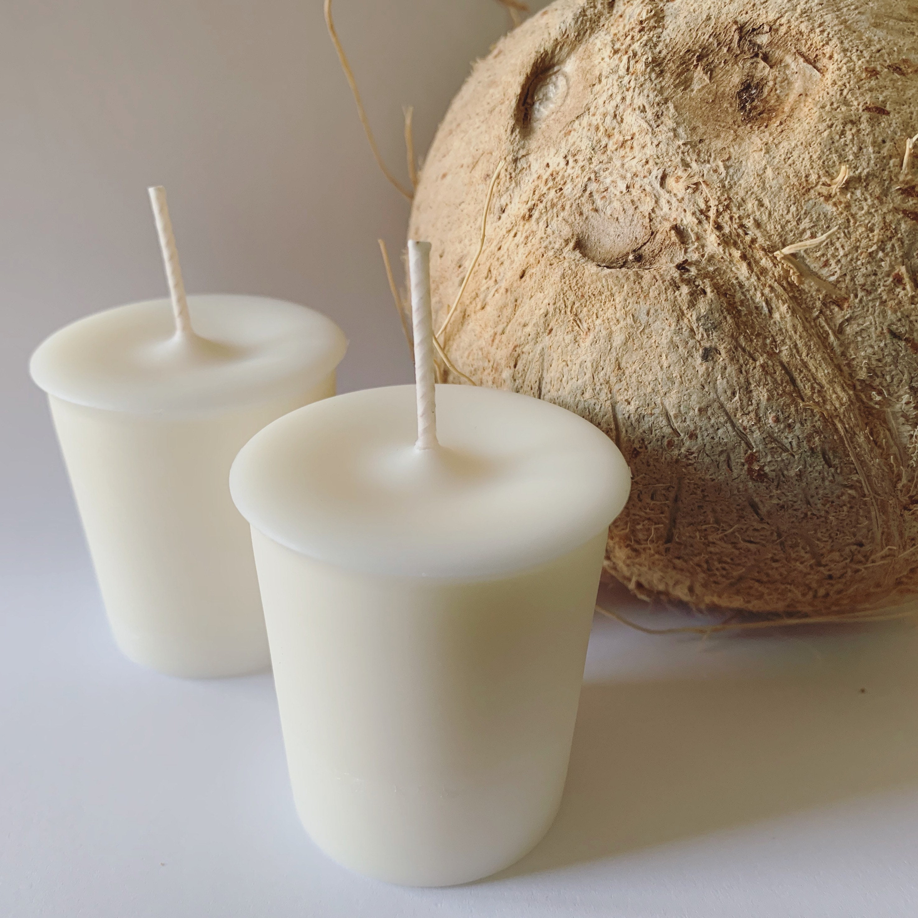 FUNK FREE Rustic Farmhouse Soy Beeswax & Coconut Candle Wood Wick