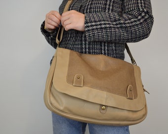 Vintage Leather Pelletterie Messenger Bag Slouch