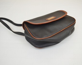 guy laroche sling bag