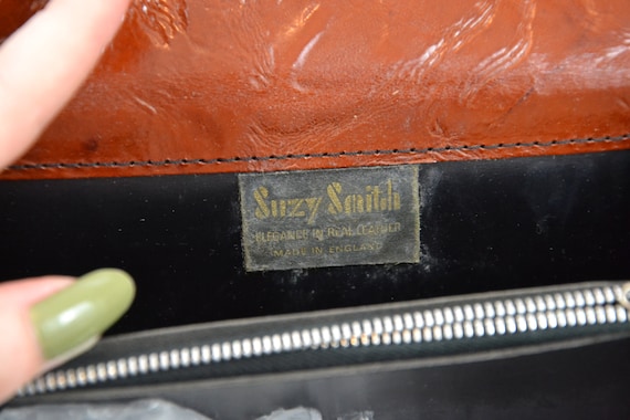 Vintage Suzy Smith Patent Leather Boxy Shoulder B… - image 4