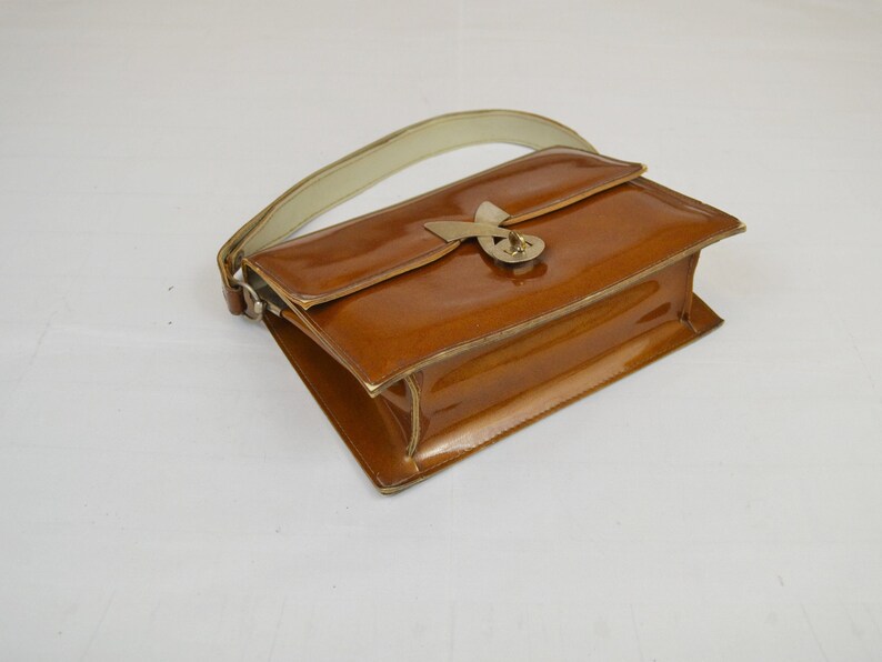 Vintage Leather Framed Handbag Patent Glossy Twist lock