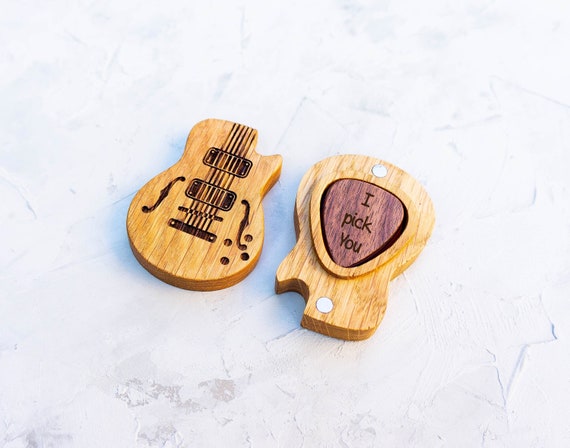 guitar pick case