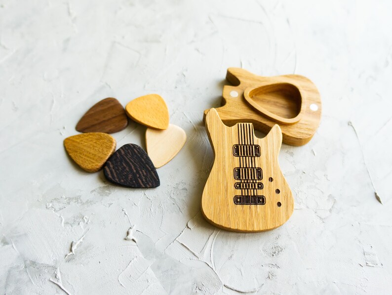 Electric Guitar Pick Box Custom Guitar Pick Case Engraved Etsy