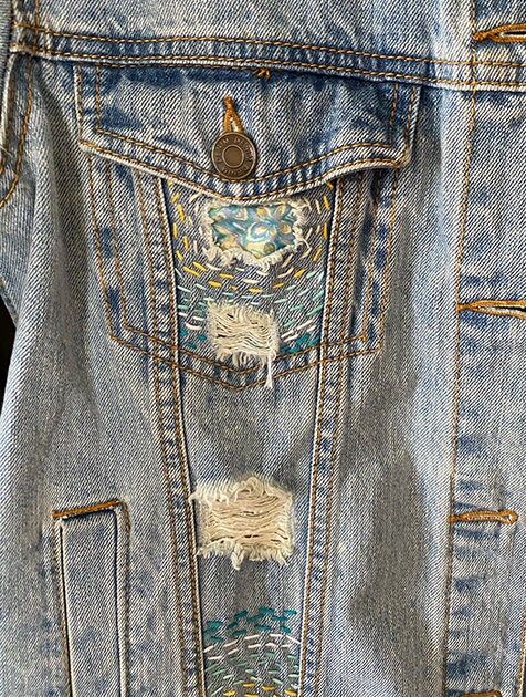 Ashley Vintage Charm Denim Jacket Size 