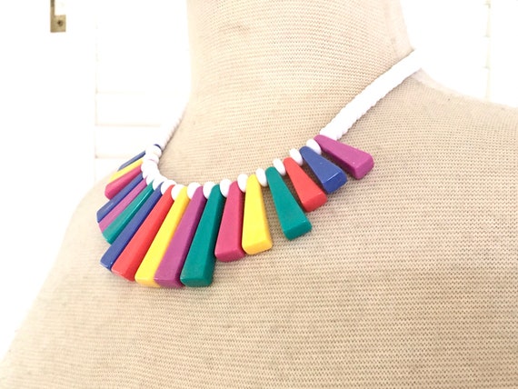 Vintage 80s Modern Multi Color Acrylic Bib Neckla… - image 3