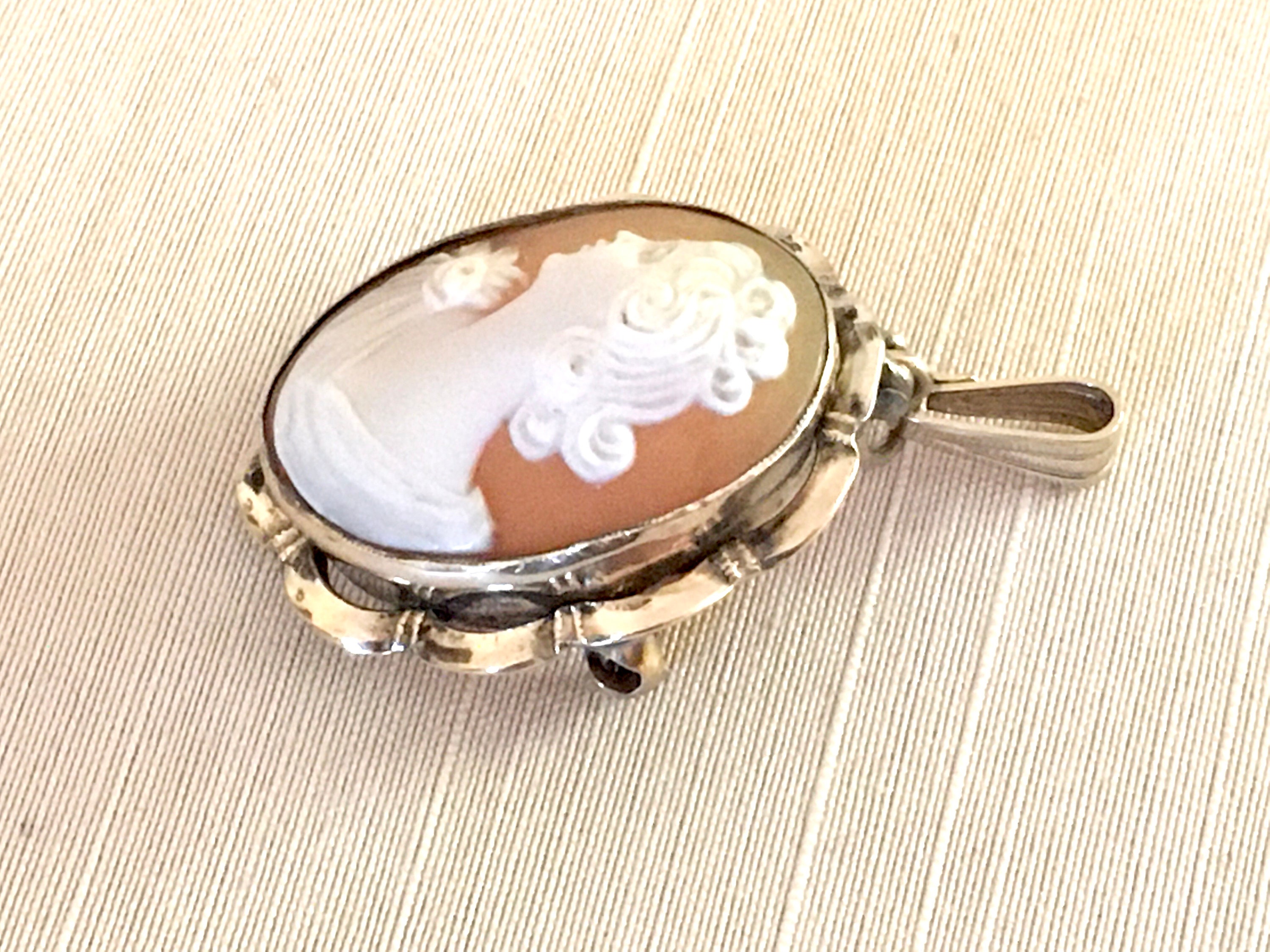 Camée Vintage En Nacre - Pour Broche, Pendentif, Parure à Remonter, à Nettoyer