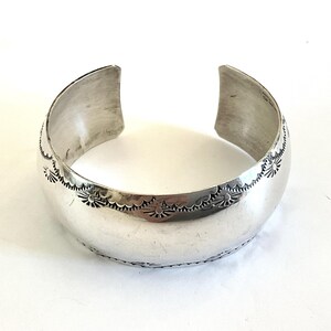Ben J Chavez ナバホ族シルバーカフ Ben J Chavez Jewelry - Etsy