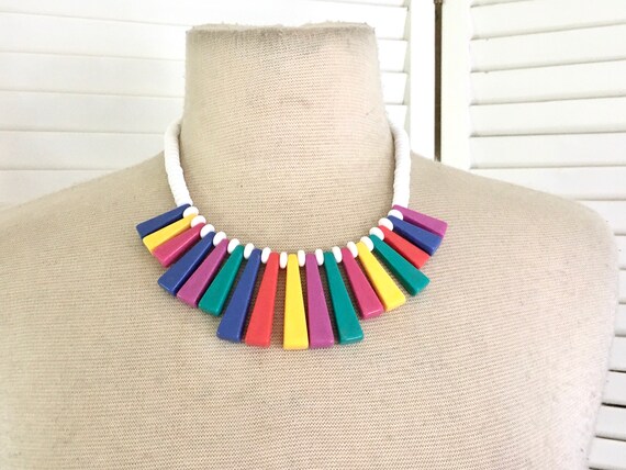 Vintage 80s Modern Multi Color Acrylic Bib Neckla… - image 1