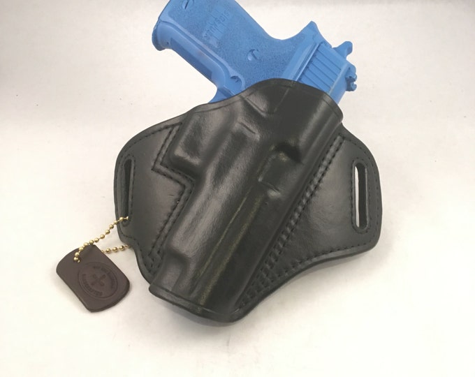 SIG p226 - Handcrafted Leather Pistol Holster